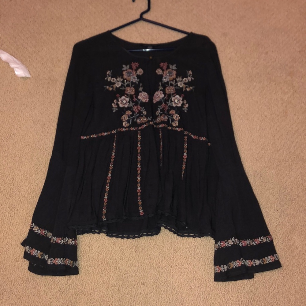 American Eagle Long Sleeve Top
